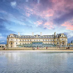 5* Hotel Grand Des Thermes